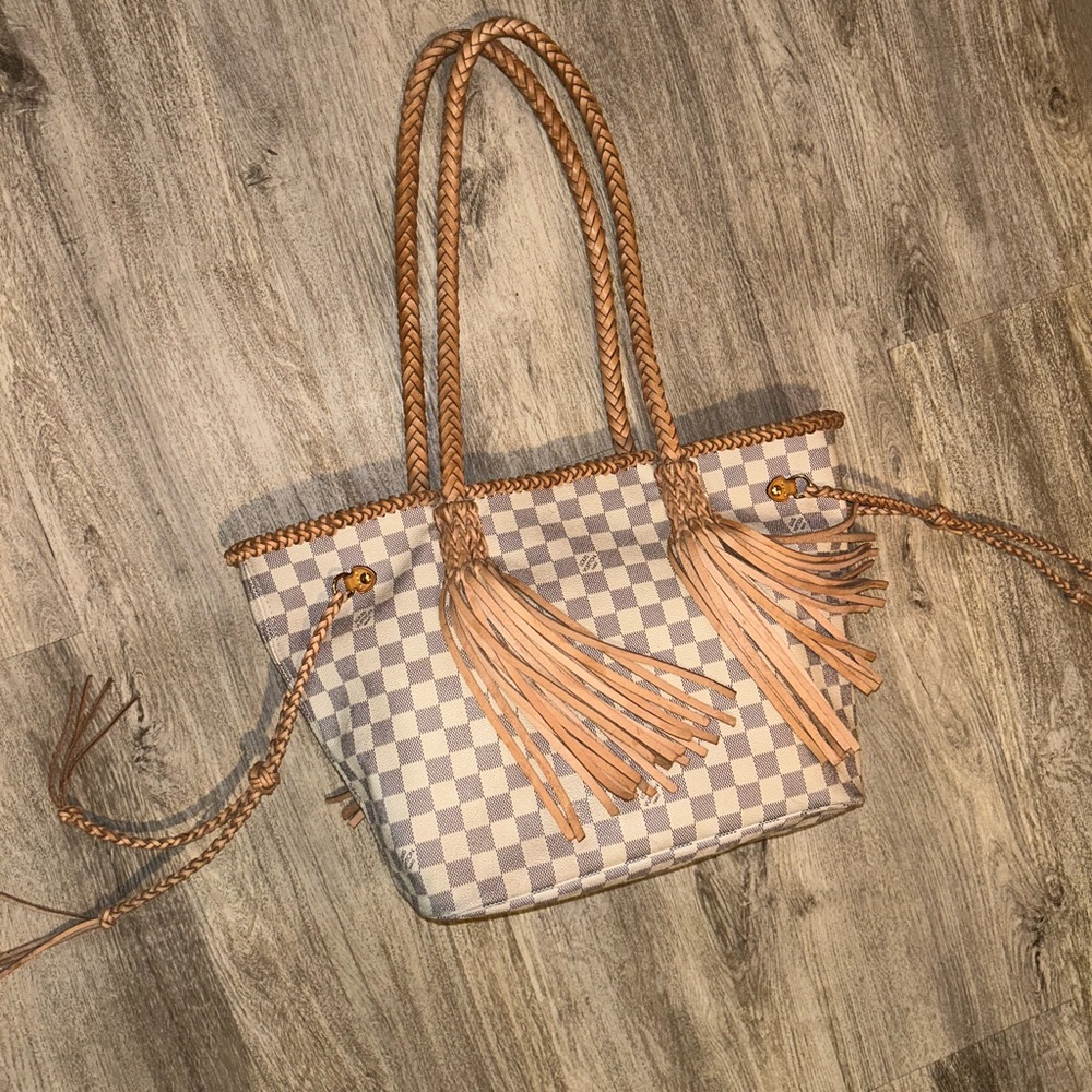 Louis Vuitton / Vintage boho Voyager Bag